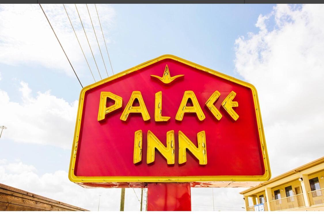 Palace Inn 콘로 외부 사진